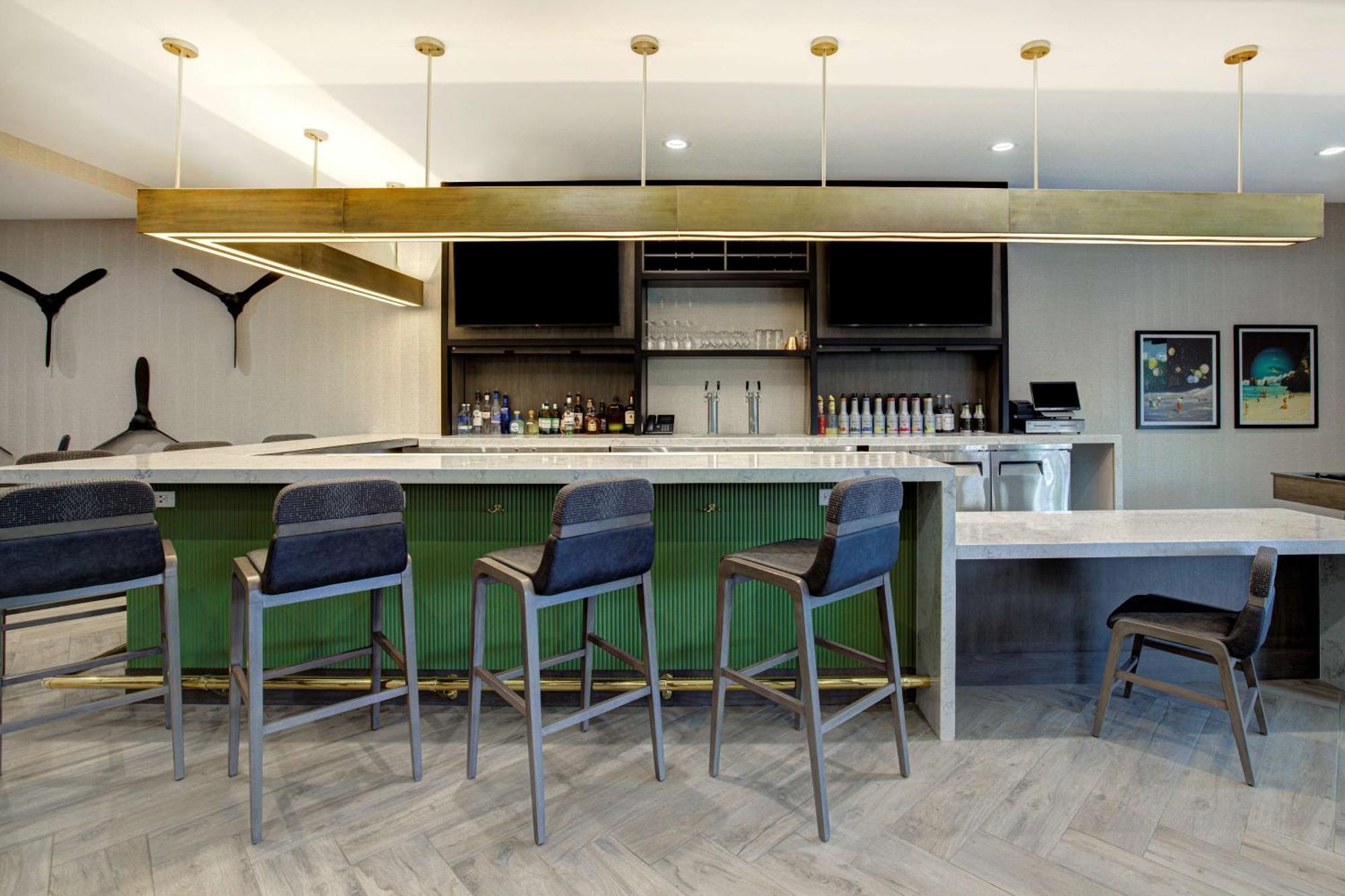 Doubletree By Hilton Palmdale, Ca Hotel 4*