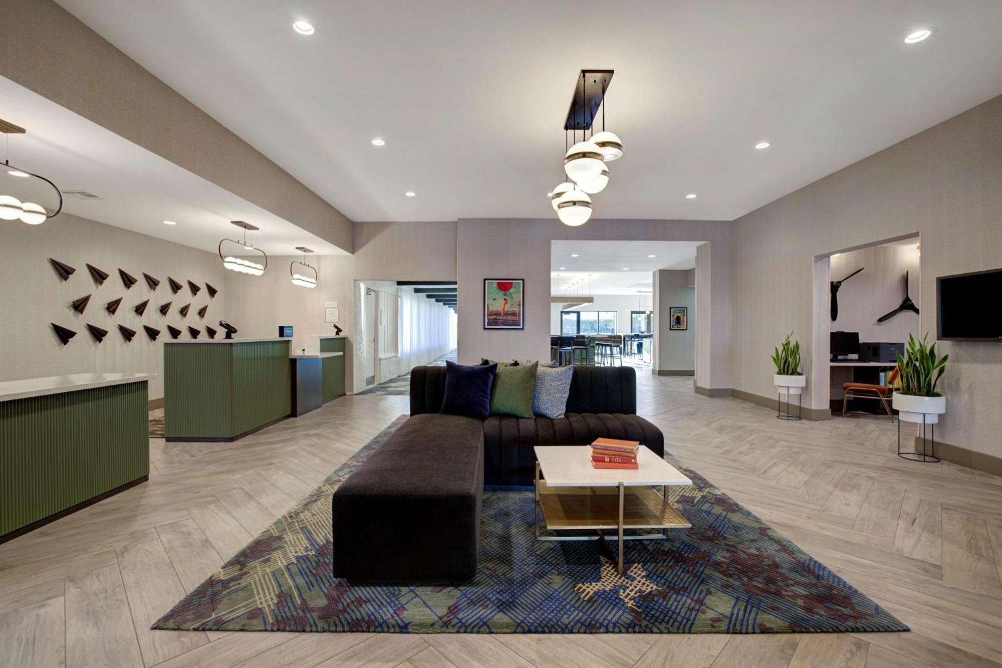 Doubletree By Hilton Palmdale, Ca